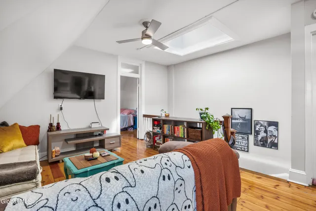 $1,990,000 | 102 South Lake Avenue, Albany, NY 12208