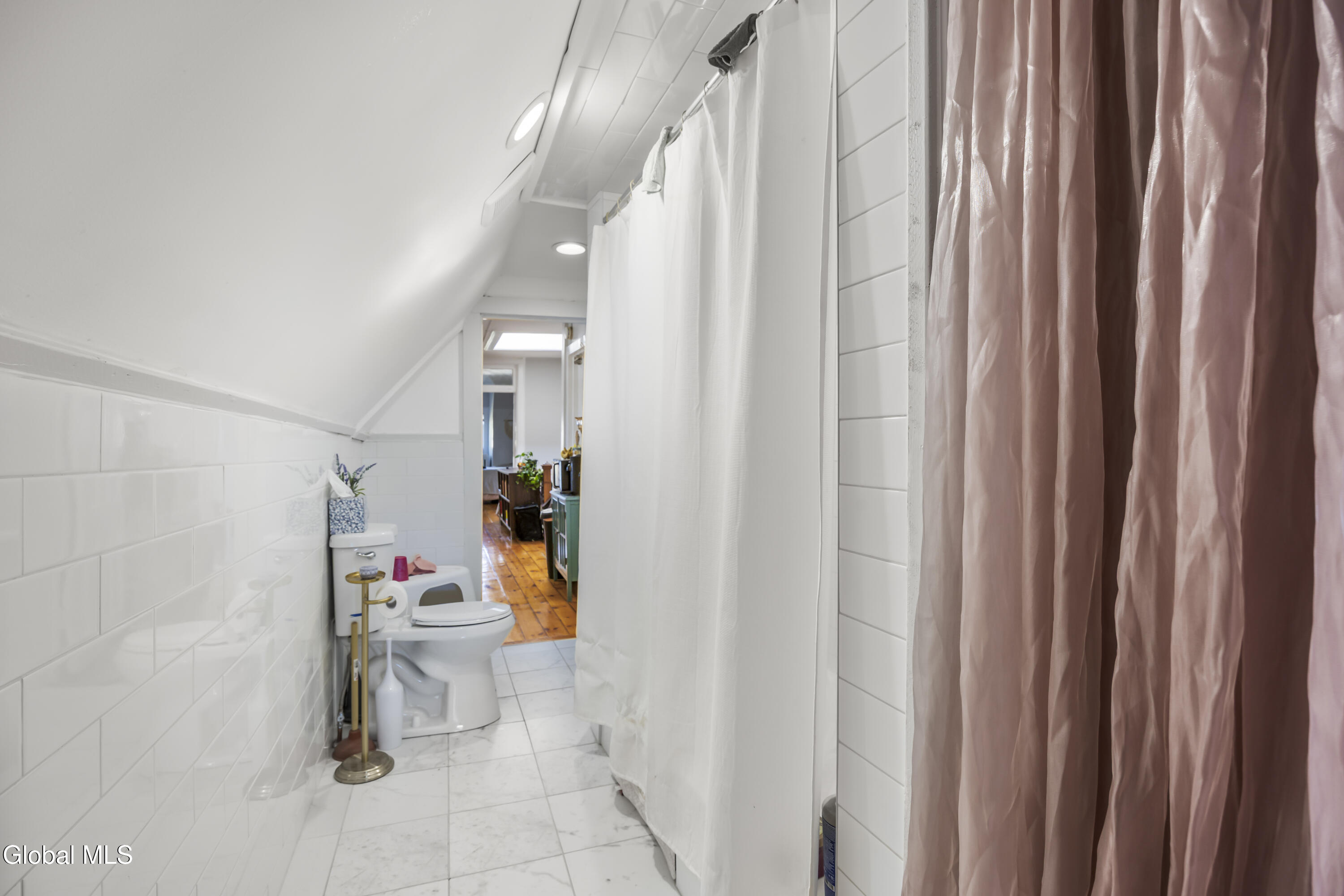 102 South Lake Avenue Albany, NY 12208 - Photo 41 of 68 41