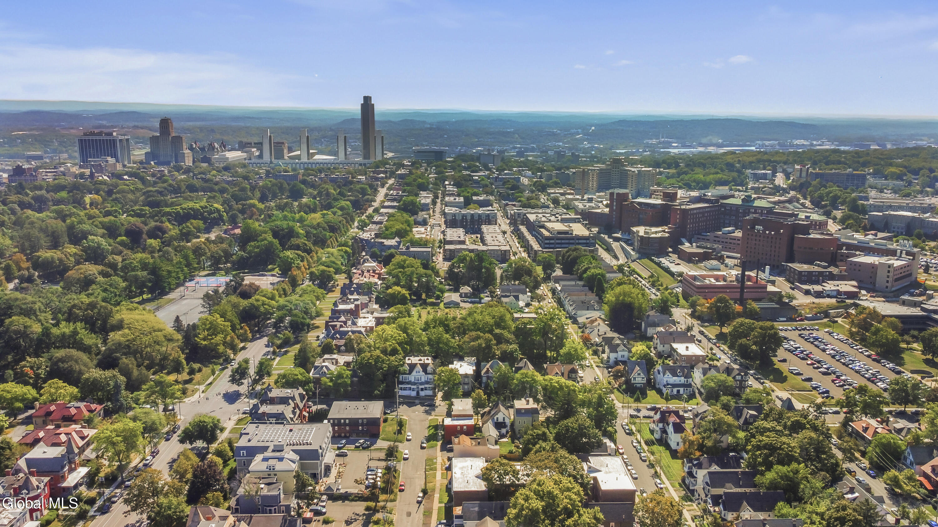 102 South Lake Avenue Albany, NY 12208 - Photo 5 of 68 5