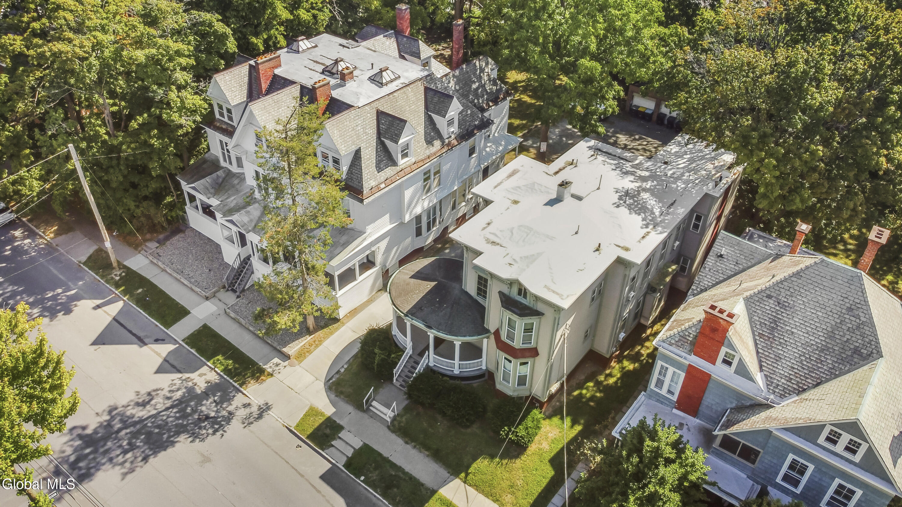 102 South Lake Avenue Albany, NY 12208 - Photo 7 of 68 7