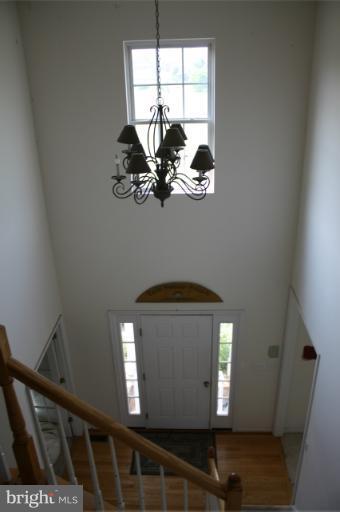 258 Old Baltimore Road Winchester, VA 22603 - Photo 4 of 26 Foyer