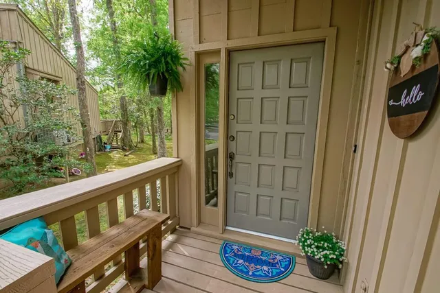 $259,000 | 102 Catalpa Lane, Unit 102, Mandeville, LA 70471