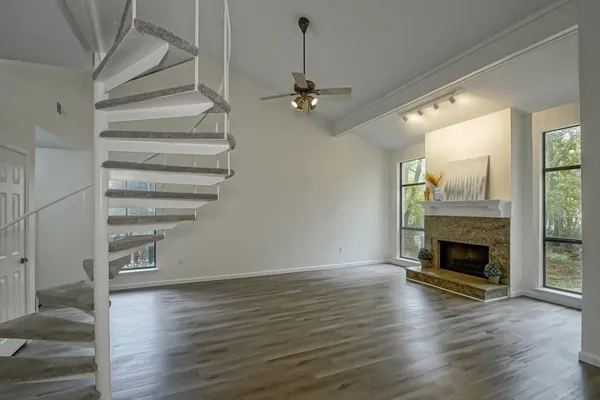 $259,000 | 102 Catalpa Lane, Unit 102, Mandeville, LA 70471
