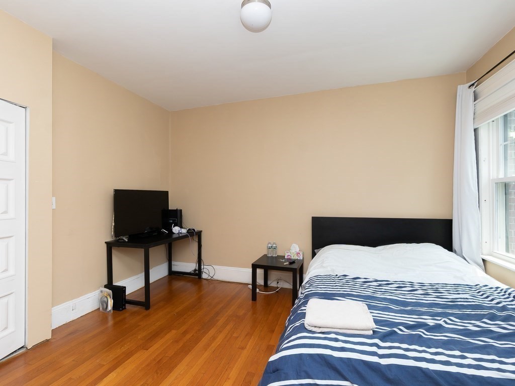 133-135 Chiswick Road, Unit 1 Boston, MA 02135 - Photo 8 of 16 Gallery Image 8