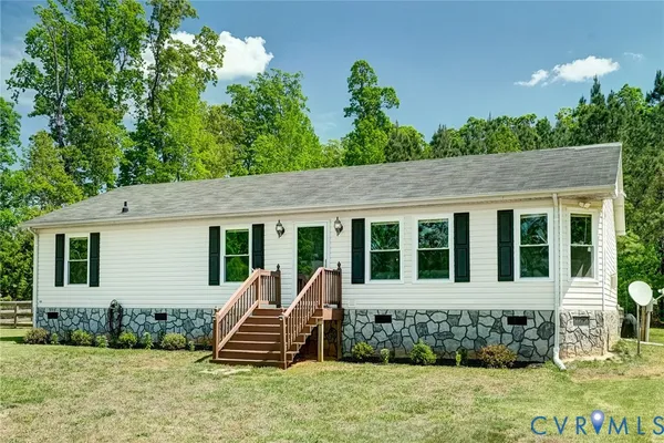 $319,900 | 6386 Old Buckingham Road, Powhatan, VA 23139