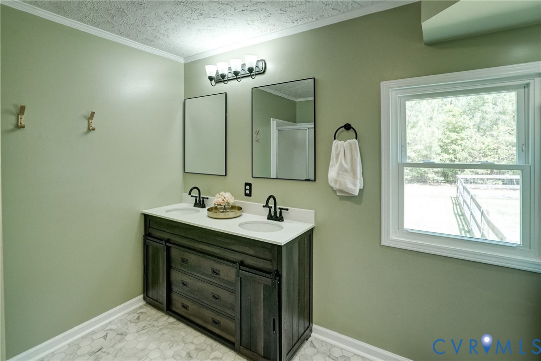 6386 Old Buckingham Road Powhatan, VA 23139 - Photo 12 of 25