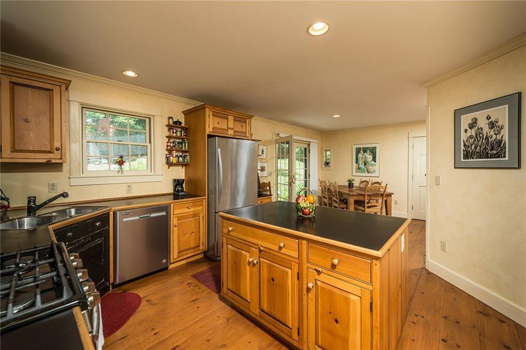 145 Western Point Road York, ME 03909 - Photo 12 of 33 Photo