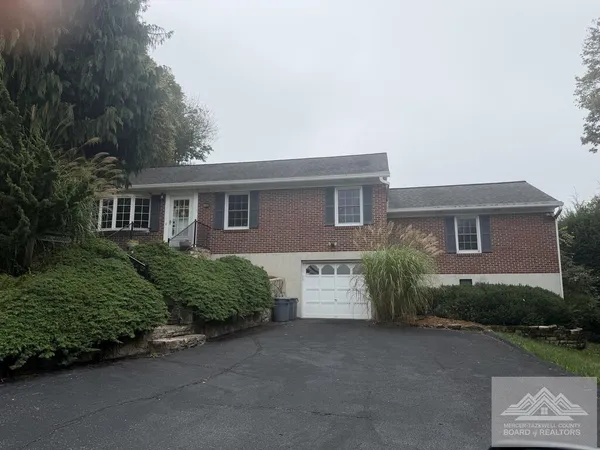 $225,000 | 108 Christie Manor Drive, Bluefield, WV 24701