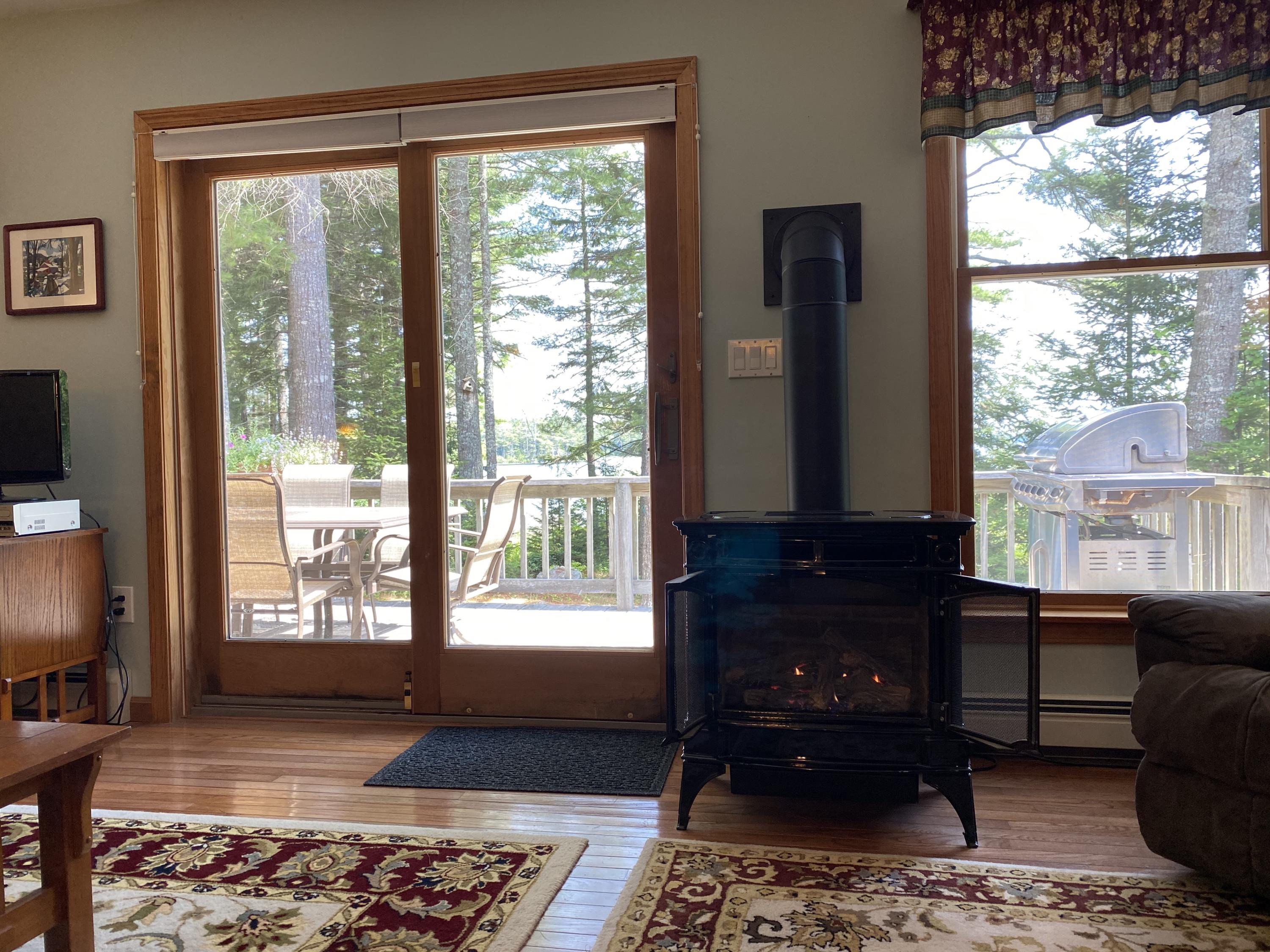 112 Decorum Road Surry, ME 04684 - Photo 15 of 56 g%S9fLxzSHmSncq9t5QaRA