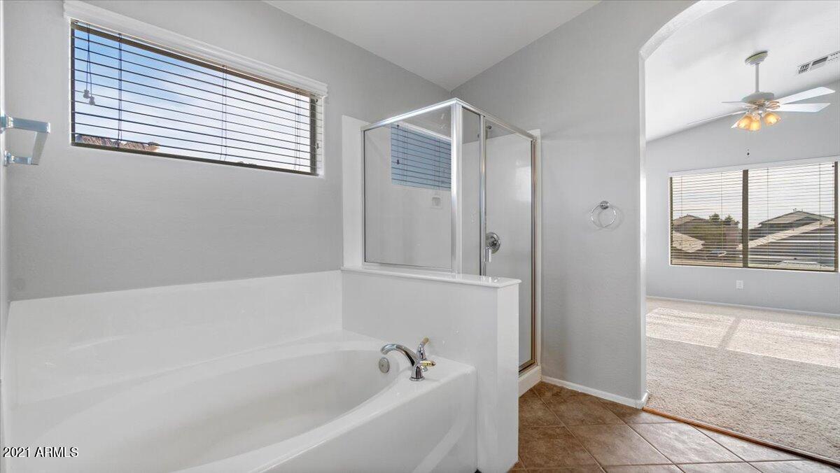 6601 West Rowel Road Phoenix, AZ 85083 - Photo 19 of 35 20-Primary Bathroom
