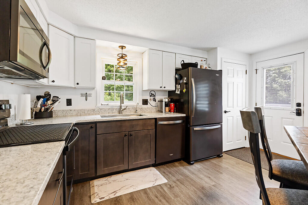 365 Hinckley Road Clinton, ME 04927 - Photo 7 of 31 7 kitchen view