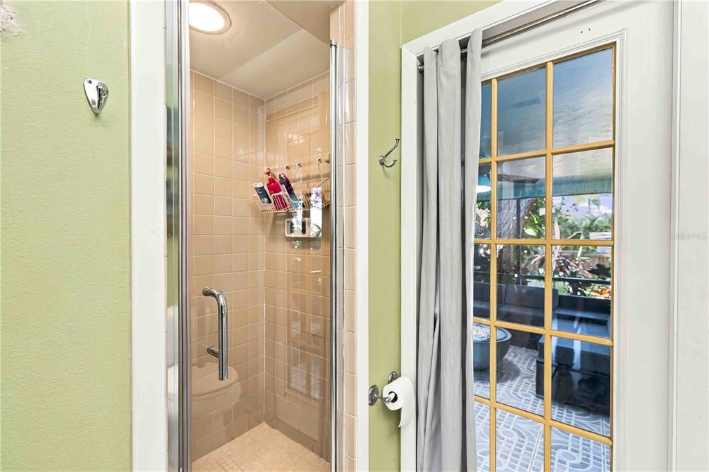 1613 Wharf Road Sarasota, FL 34231 - Photo 22 of 81 Gallery Image 22