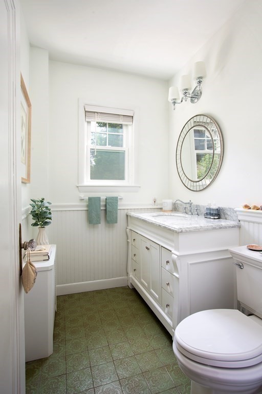 11 Mandalay Road Newton, MA 02459 - Photo 13 of 20