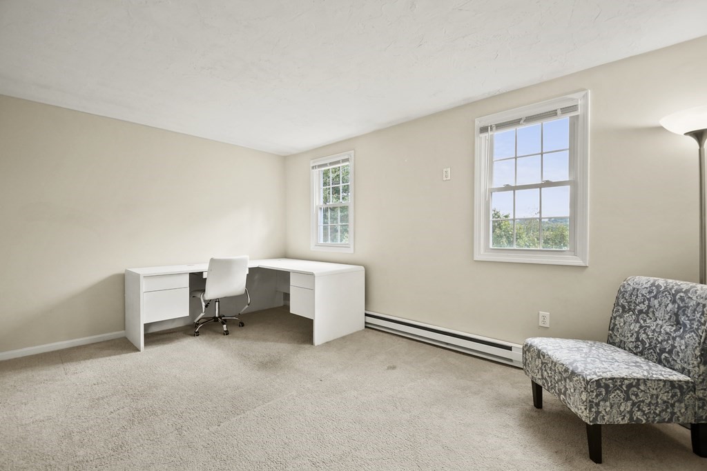 19 Plantation Road, Unit 19 Oxford, MA 01540 - Photo 14 of 31 Gallery Image 14