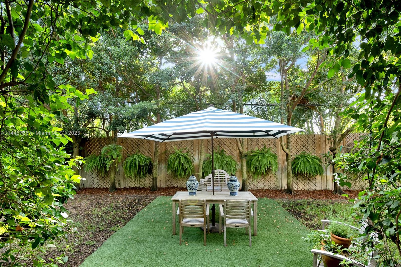 4270 Lennox Drive Miami, FL 33133 - Photo 12 of 39