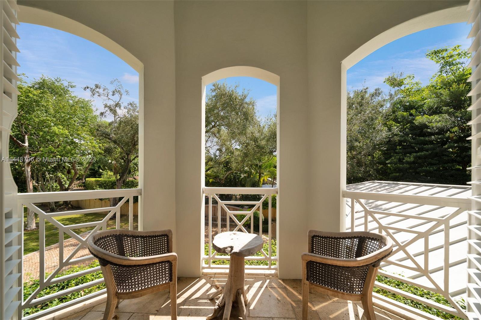 4270 Lennox Drive Miami, FL 33133 - Photo 29 of 39 a dining room with furniture and a window