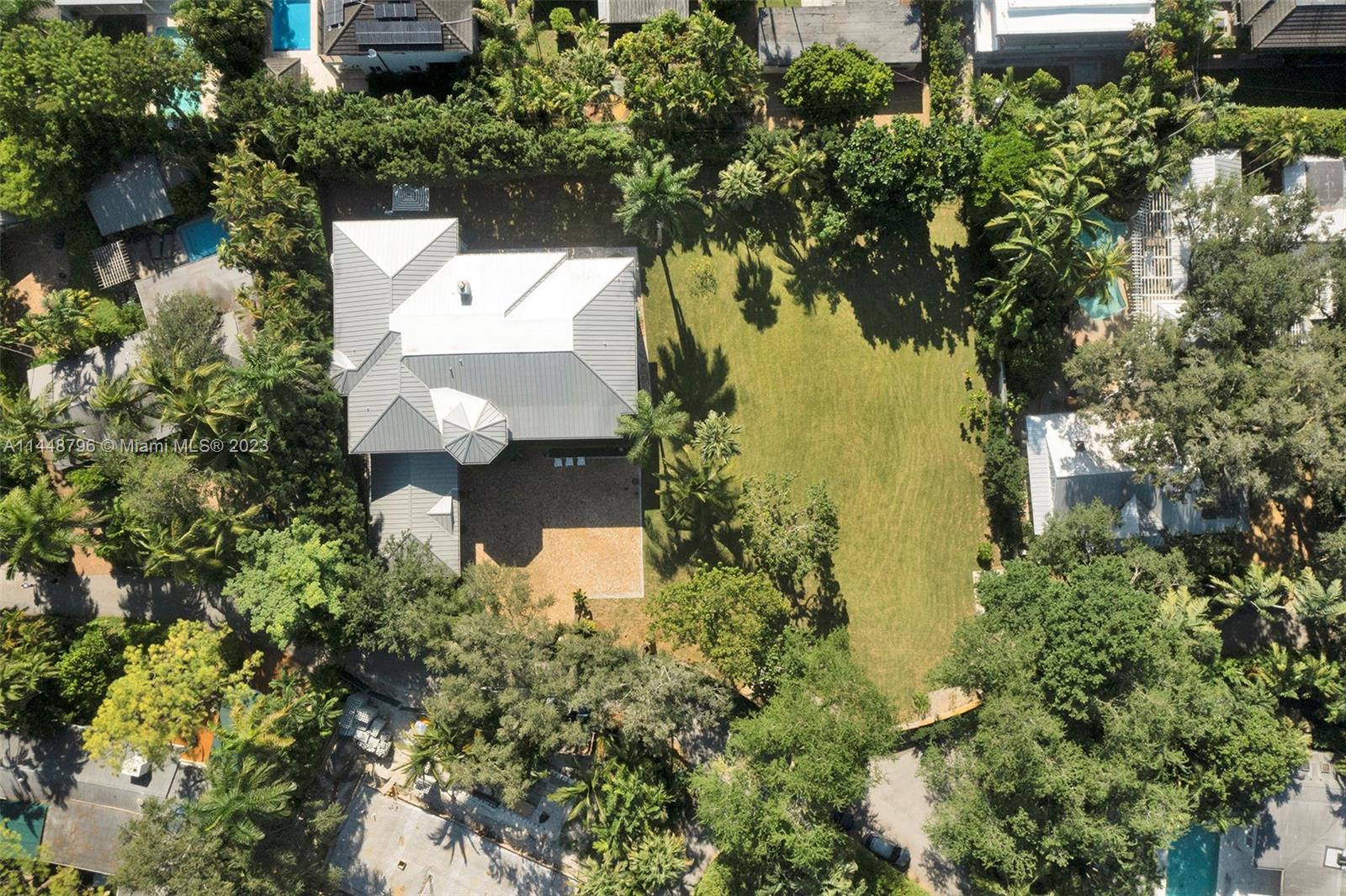 4270 Lennox Drive Miami, FL 33133 - Photo 38 of 39