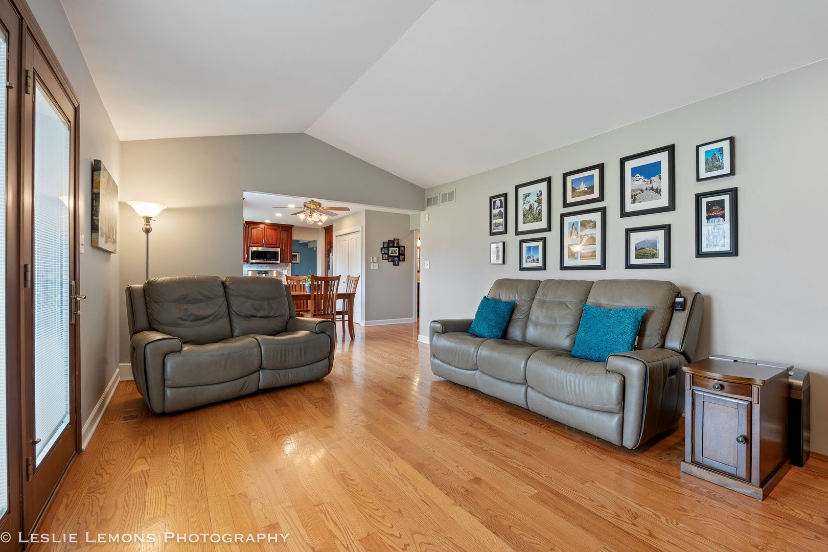 3432 Drover Lane Darien, IL 60561 - Photo 9 of 29 a living room with furniture and a wooden floor