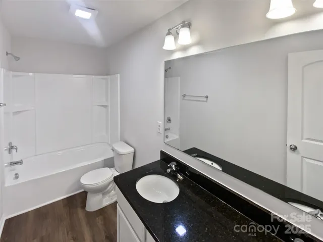 $585,000 | 3081 Crosswind Drive, Fort Mill, SC 29707