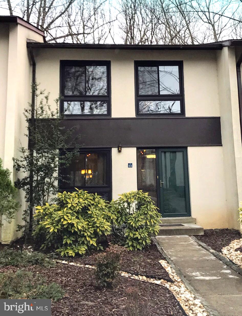 11988 Barrel Cooper Court Reston, VA 20191 - Photo 1 of 43 Gallery Image 1