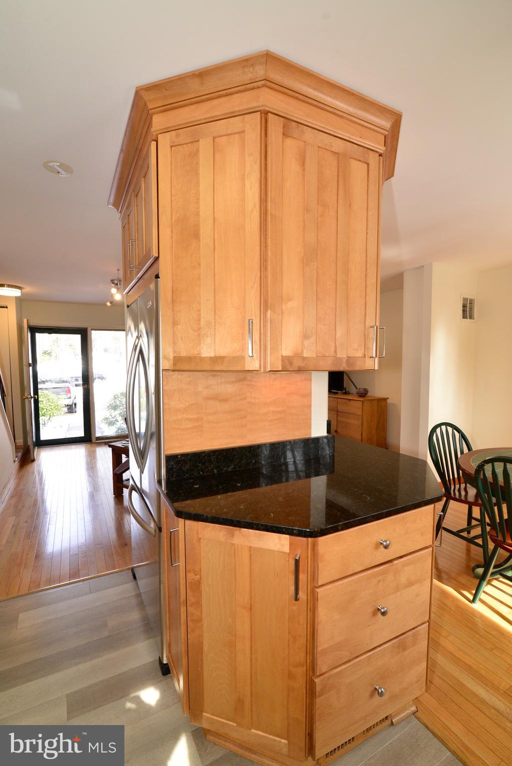 11988 Barrel Cooper Court Reston, VA 20191 - Photo 18 of 43 Gallery Image 18