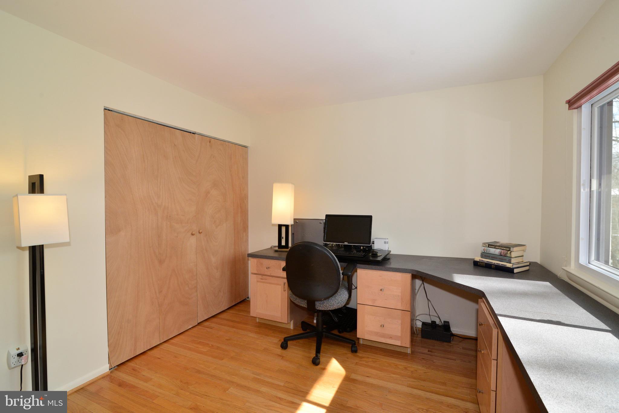 11988 Barrel Cooper Court Reston, VA 20191 - Photo 23 of 43 Gallery Image 23
