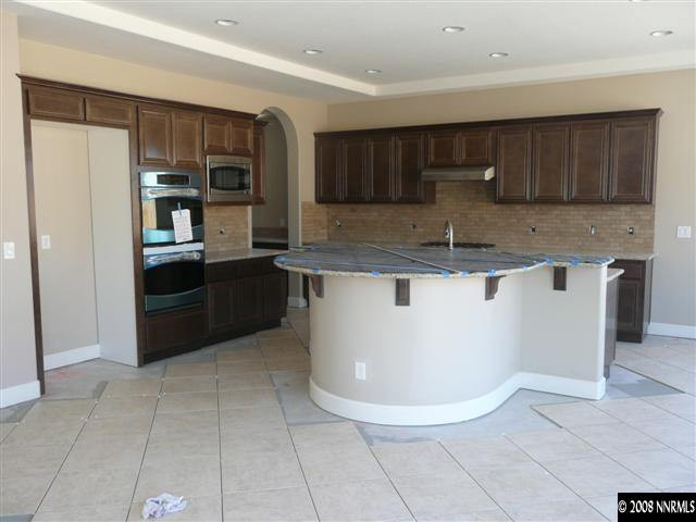 2675 Weymoor Court, Unit 7 Reno, NV 89521 - Photo 2 of 5 Photo 2