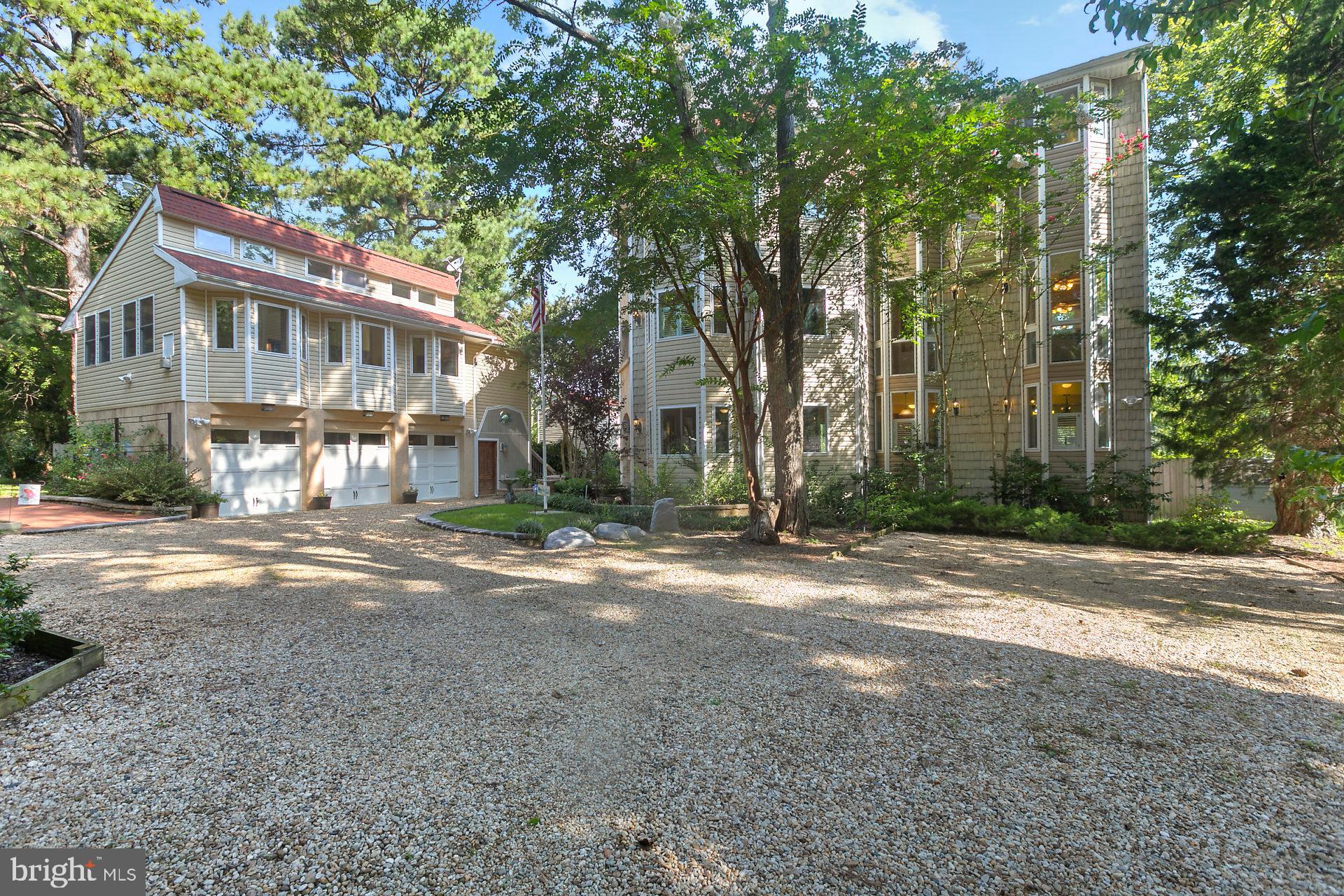 Exterior View - Main House & Garage/Apartment