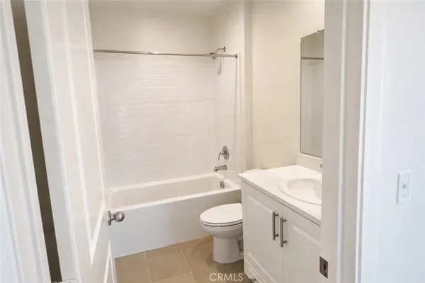 $3,900 | 2450 East Agave Street, Unit 1, Anaheim, CA 92806