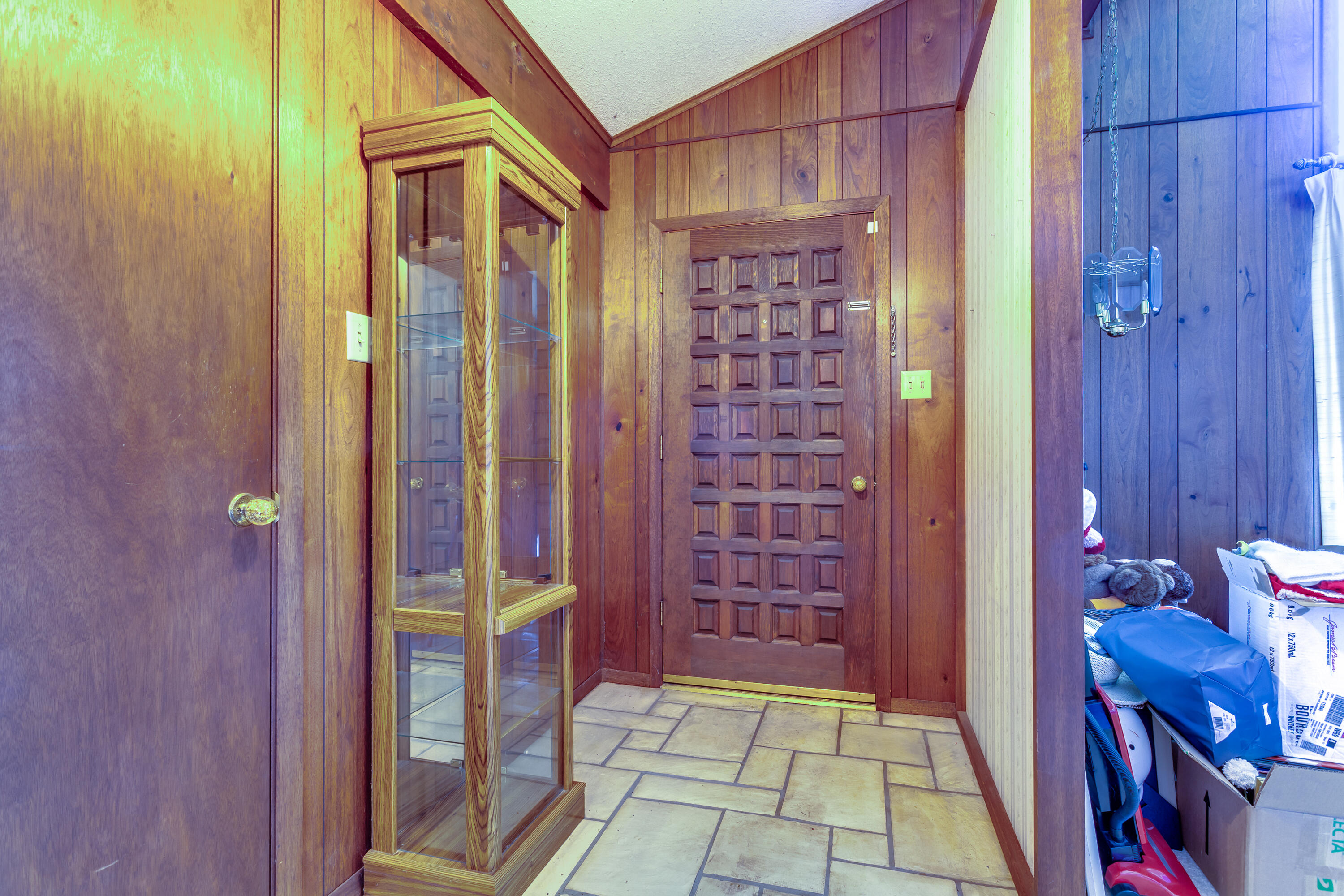 6128 Ridgeview Road Knoxville, TN 37918 - Photo 2 of 28 003210929-1-6128RidgeviewRdKnoxvilleTN-S