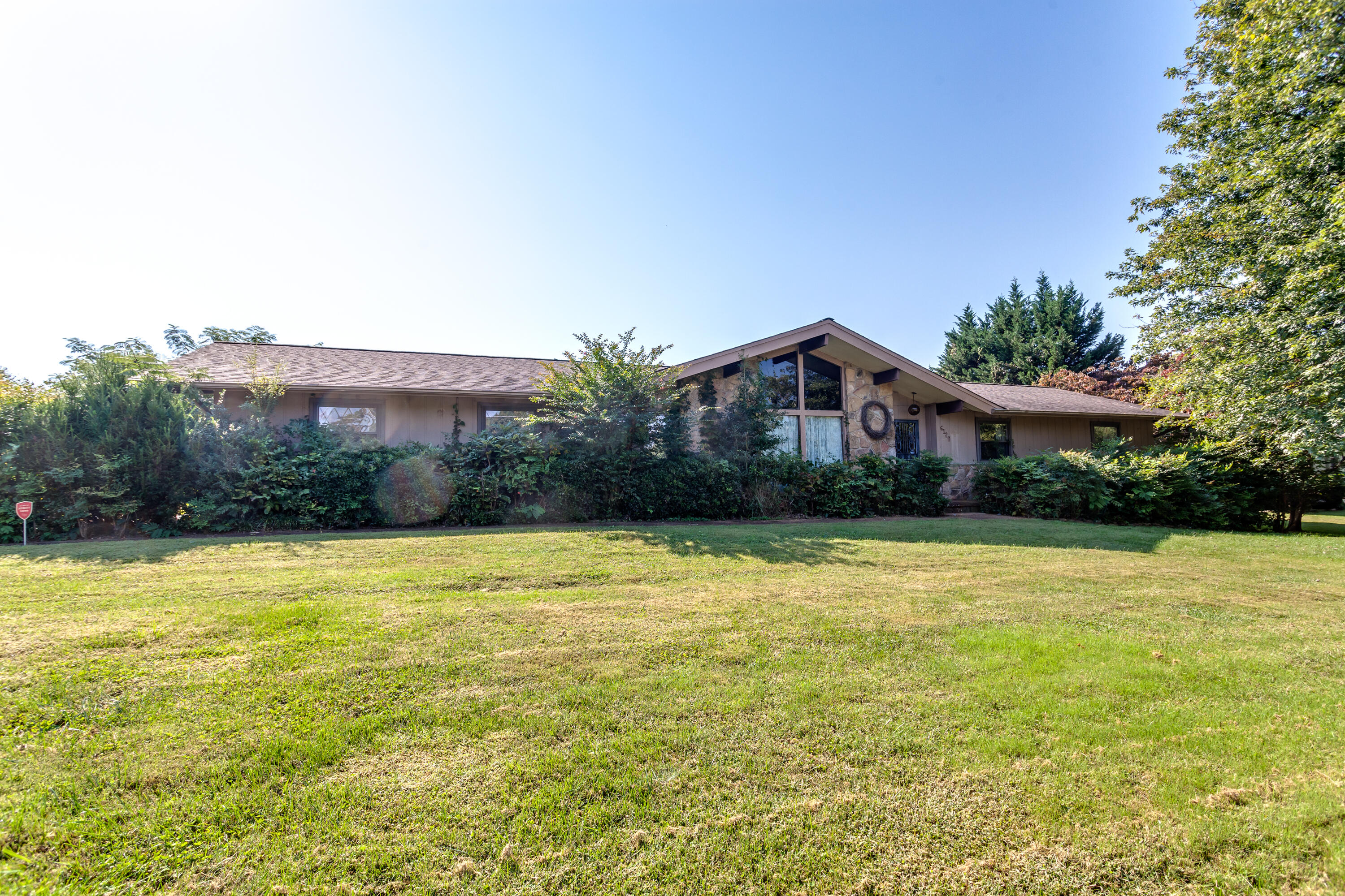 6128 Ridgeview Road Knoxville, TN 37918 - Photo 28 of 28 001210929-1-6128RidgeviewRdKnoxvilleTN-S