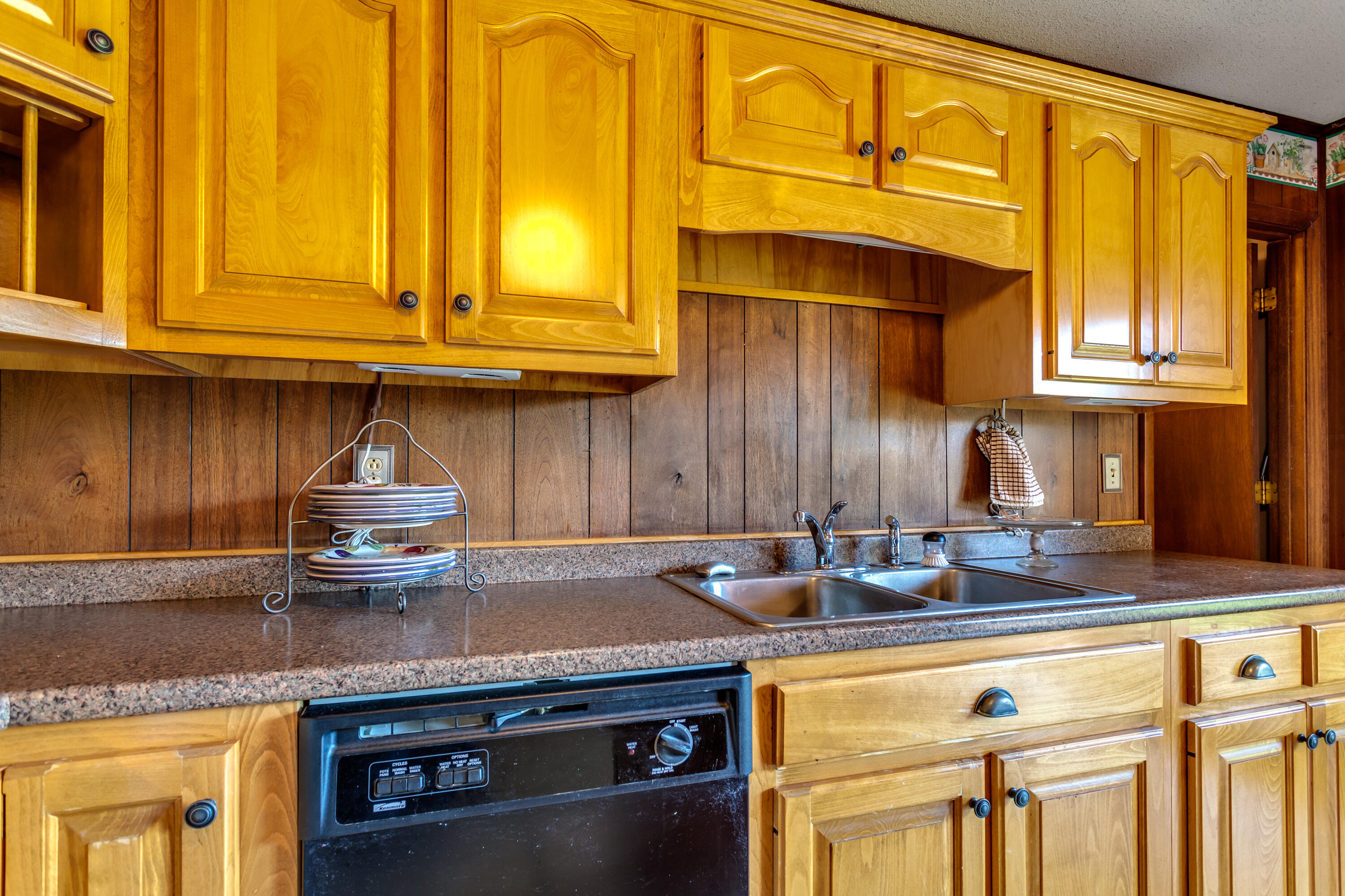 6128 Ridgeview Road Knoxville, TN 37918 - Photo 7 of 28 010210929-1-6128RidgeviewRdKnoxvilleTN-S