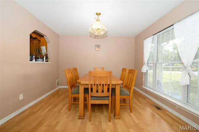 $239,900 | 16475 Hardwood Lane, St. Robert, MO 65584