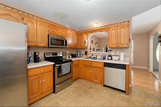 $239,900 | 16475 Hardwood Lane, St. Robert, MO 65584