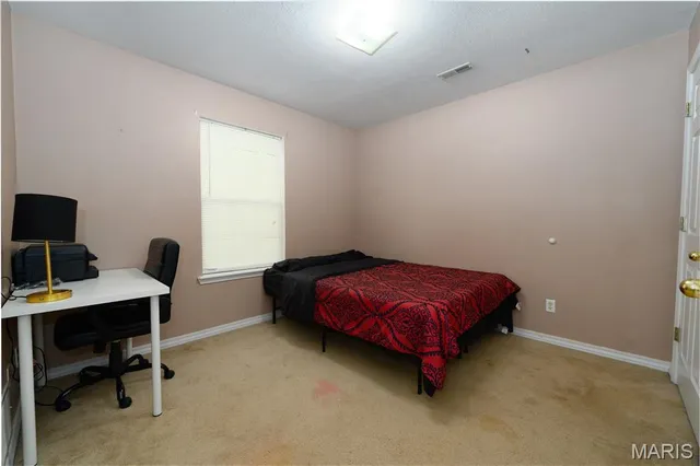 $239,900 | 16475 Hardwood Lane, St. Robert, MO 65584