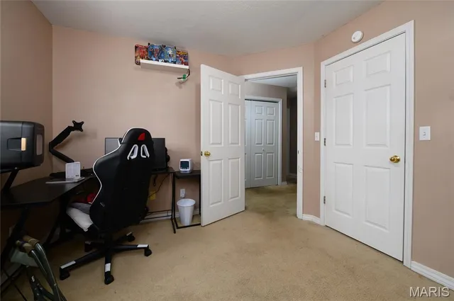 $239,900 | 16475 Hardwood Lane, St. Robert, MO 65584