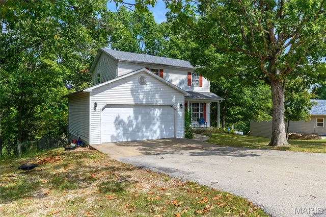 $239,900 | 16475 Hardwood Lane, St. Robert, MO 65584
