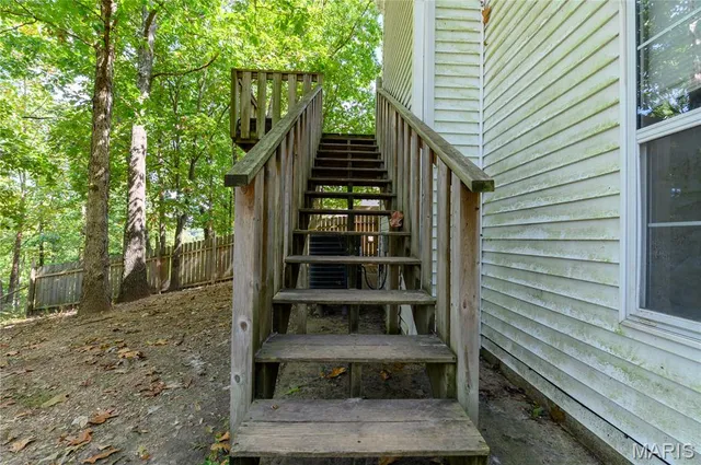 $239,900 | 16475 Hardwood Lane, St. Robert, MO 65584