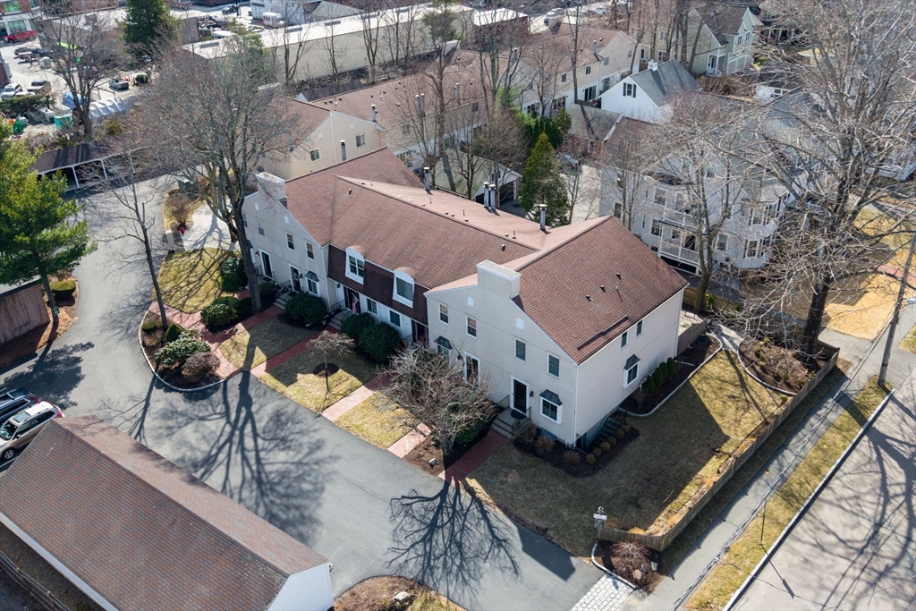 2 Denmark Lane, Unit 2 Needham, MA 02492 - Photo 27 of 32