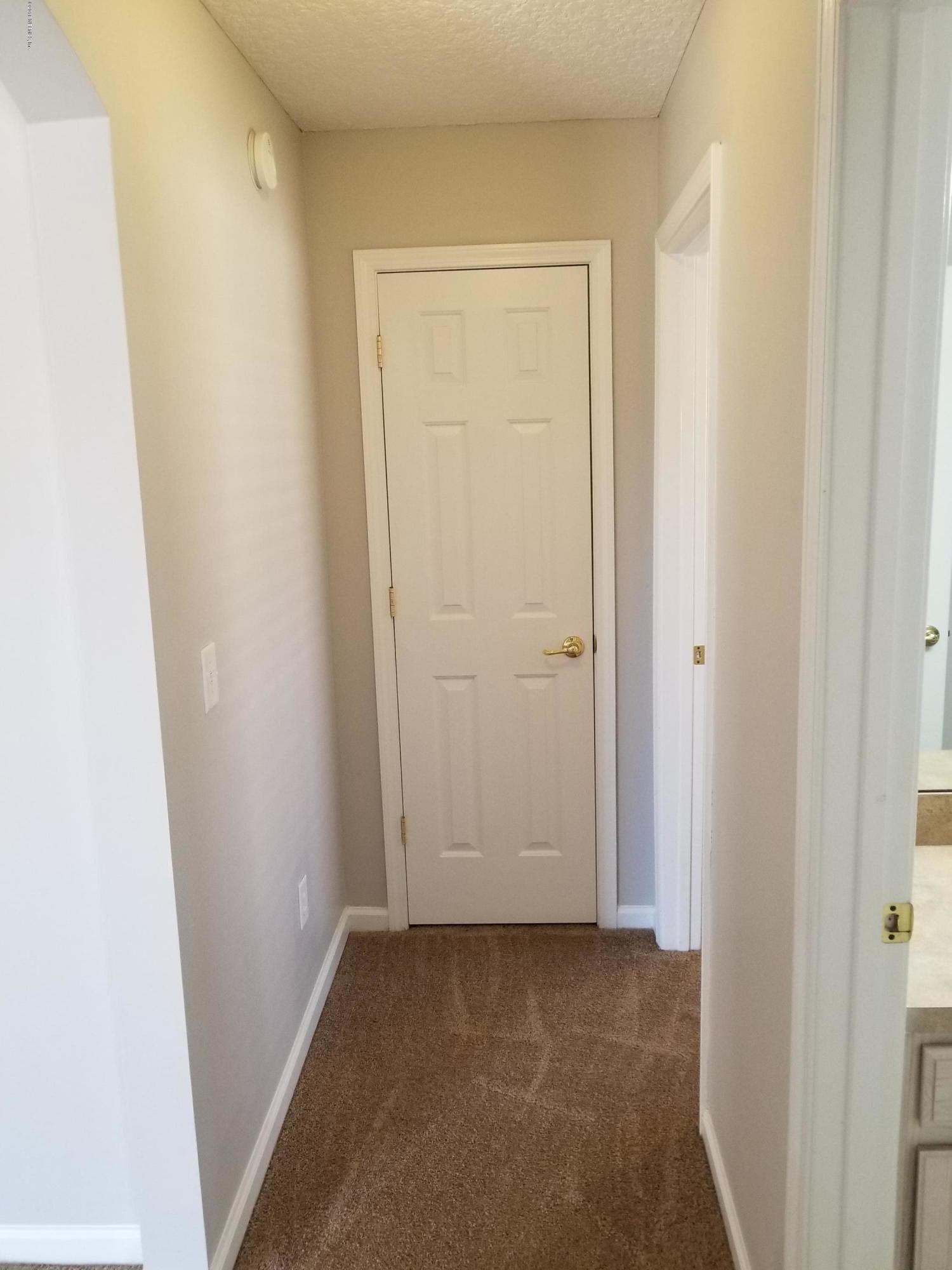 6846 Crystal River Road Jacksonville, FL 32219 - Photo 16 of 21 20180315_152759