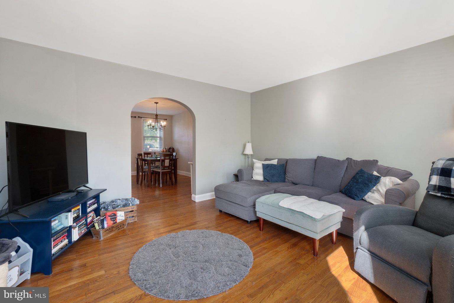 1645 Aberdeen Road Towson, MD 21286 - Photo 6 of 32