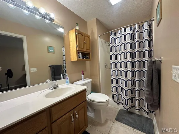 $294,900 | 1110 State Hwy AD, Unit A & B, Dexter, MO 63841