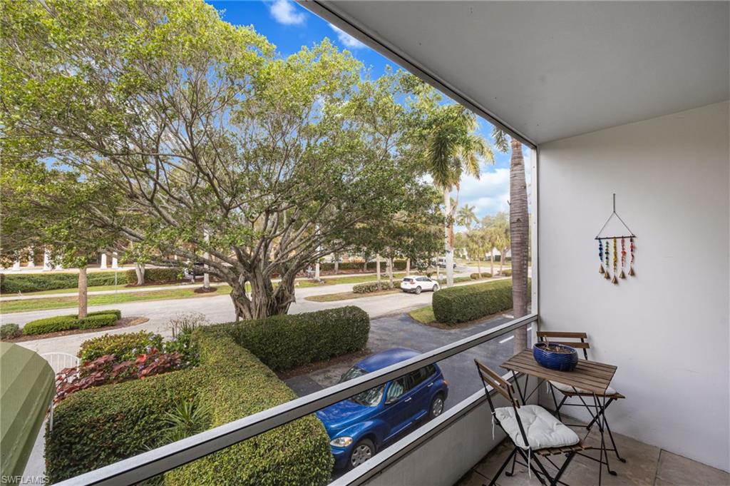 72 7th Street South, Unit 206 Naples, FL 34102 - Photo 19 of 38
