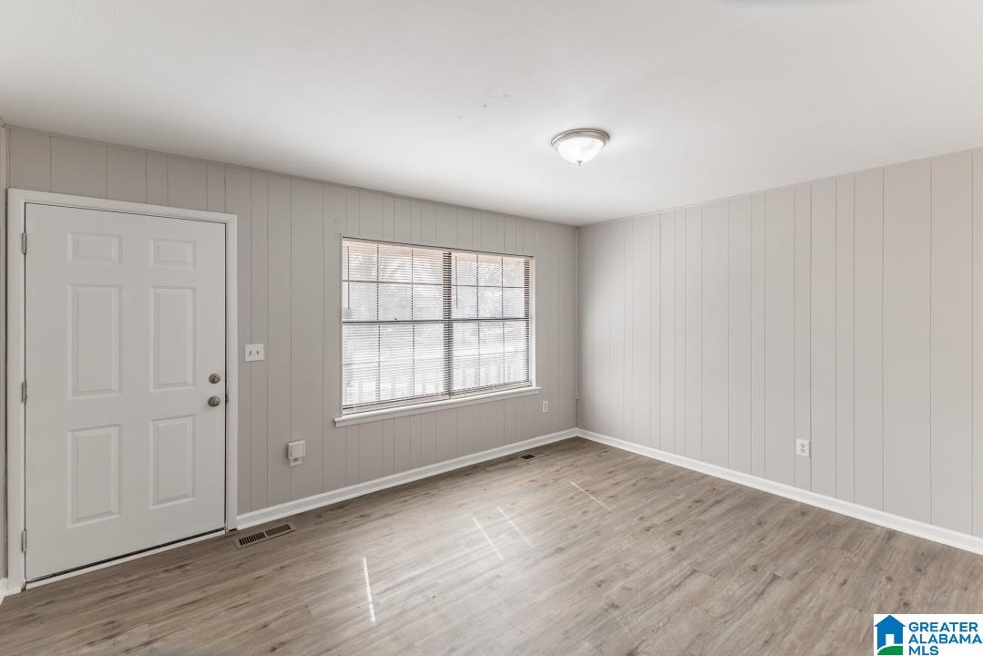 2714 Northwest Oakwood Road Huntsville, AL 35810 - Photo 12 of 20