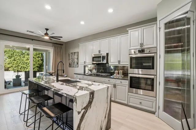 $889,999 | 74080 Portola Pointe Lane, Palm Desert, CA 92211