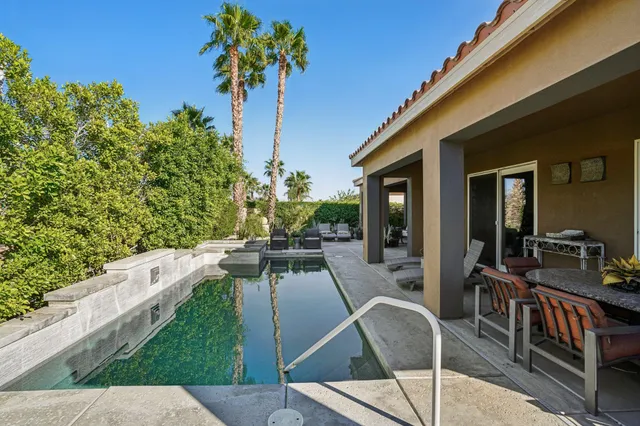 $889,999 | 74080 Portola Pointe Lane, Palm Desert, CA 92211