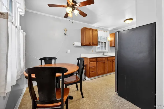 $129,900 | 250 Ferndale Drive, Unit 52, Syracuse, NY 13205