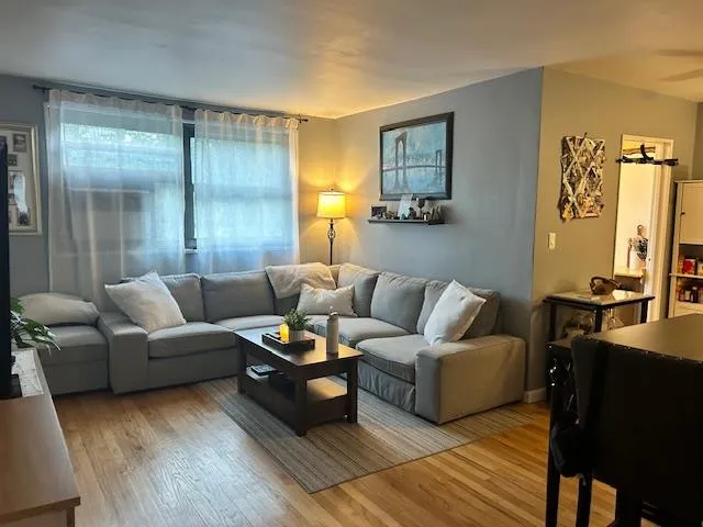 $280,000 | 199-39 19th Avenue, Unit UPPR | Clearview