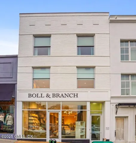 $3,250 | 169 Greenwich Avenue, Unit FRONT, Greenwich, CT 06830