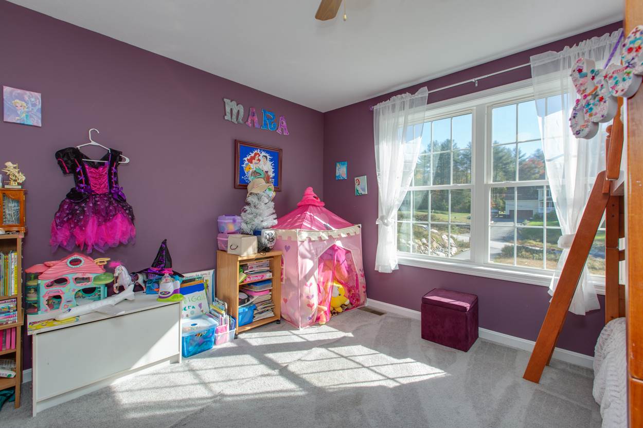 39 Hilbren Road Weare, NH 03281 - Photo 27 of 34